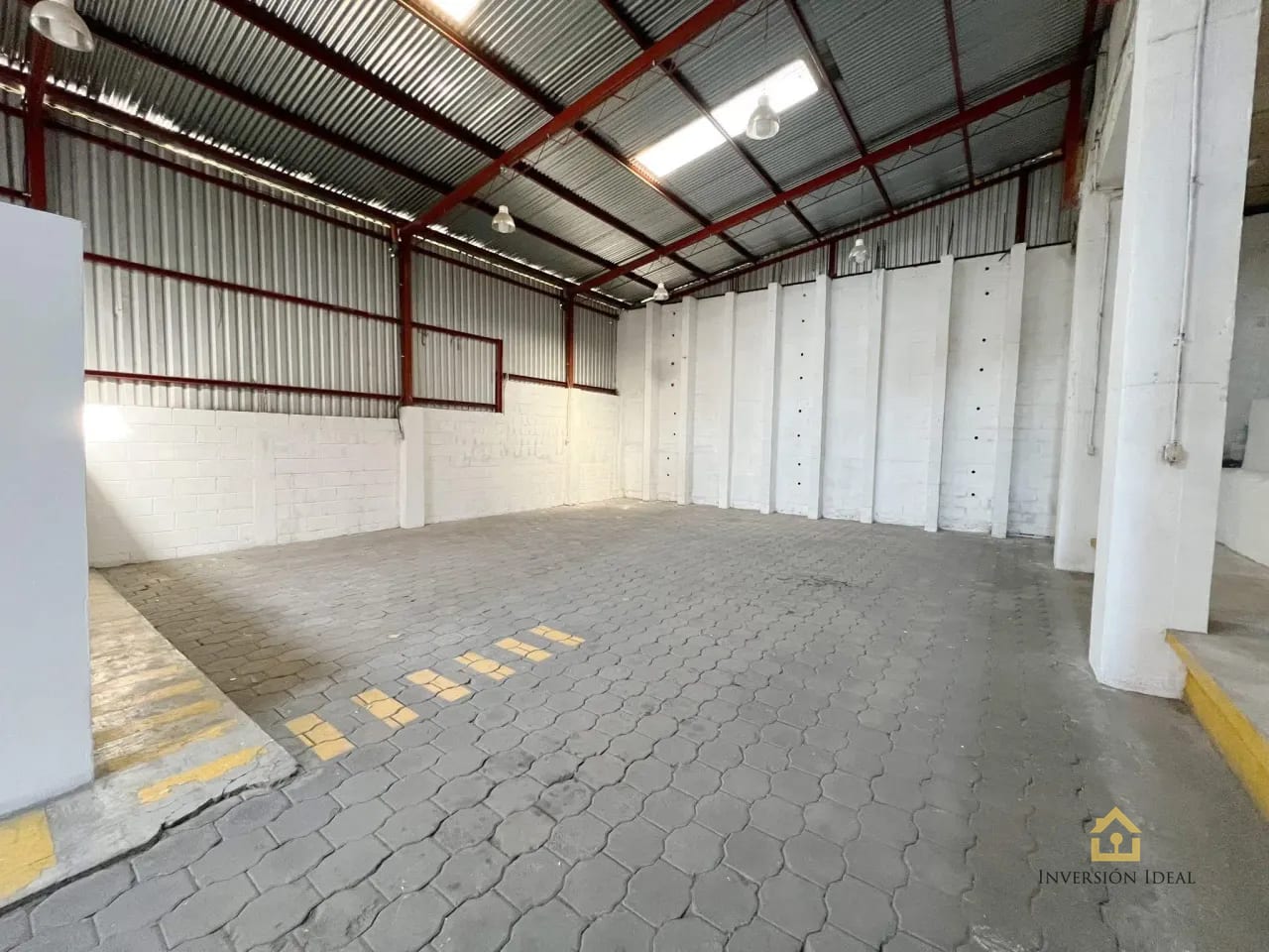 Bodega en Renta | Q15,000 | Sololá | 287 mts2 — Bodega / Ofibodega en Alquiler en Sololá, Sololá — foto 3 de 12