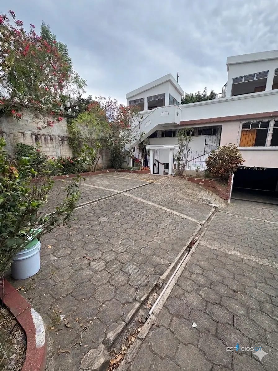 🏢 BODEGA IDEAL PARA GYM, ALMACENAMIENTO, ZONA 16 FRENTE A SANTA AMELIA — Bodega / Ofibodega en Alquiler en Santa Amelia, Zona 16, Guatemala, Ciudad — foto 3 de 12