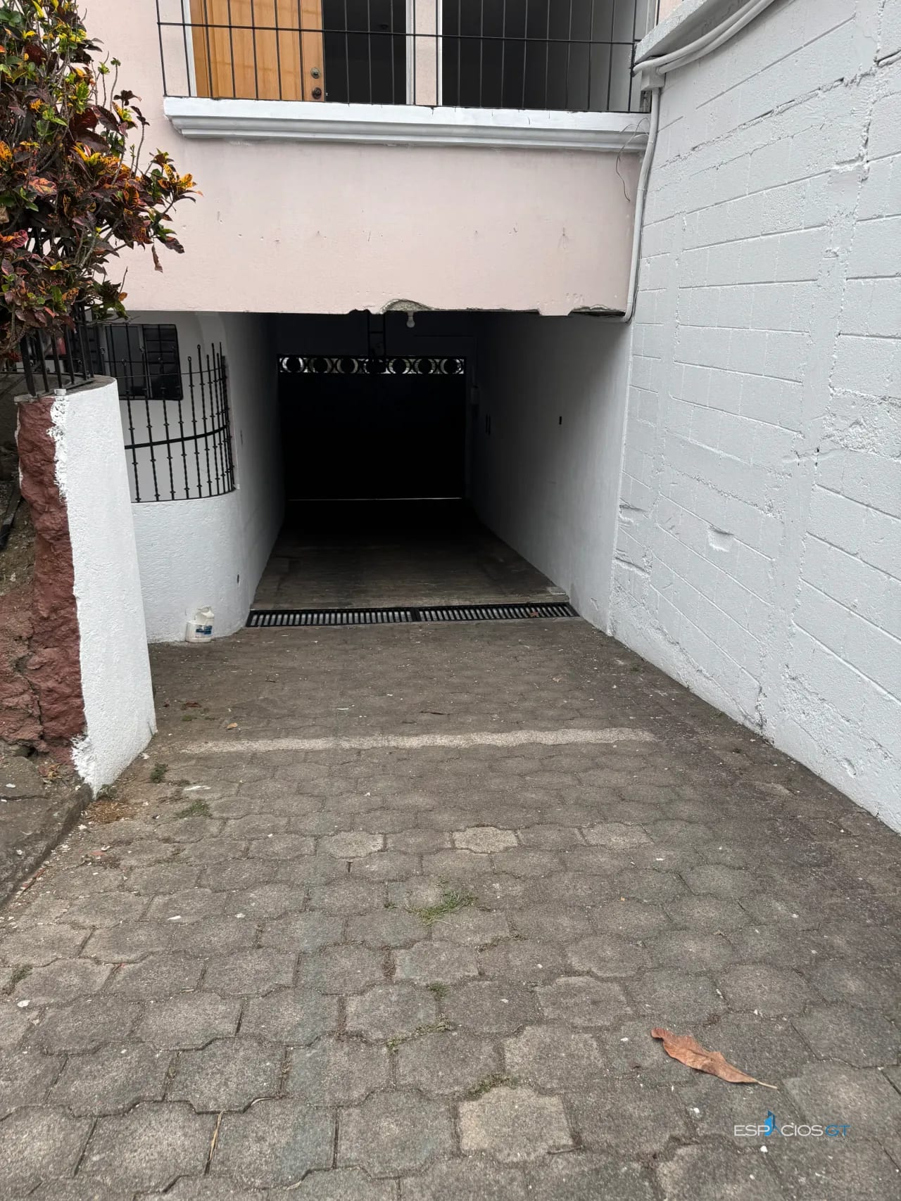🏢 BODEGA IDEAL PARA GYM, ALMACENAMIENTO, ZONA 16 FRENTE A SANTA AMELIA — Bodega / Ofibodega en Alquiler en Santa Amelia, Zona 16, Guatemala, Ciudad — foto 9 de 12
