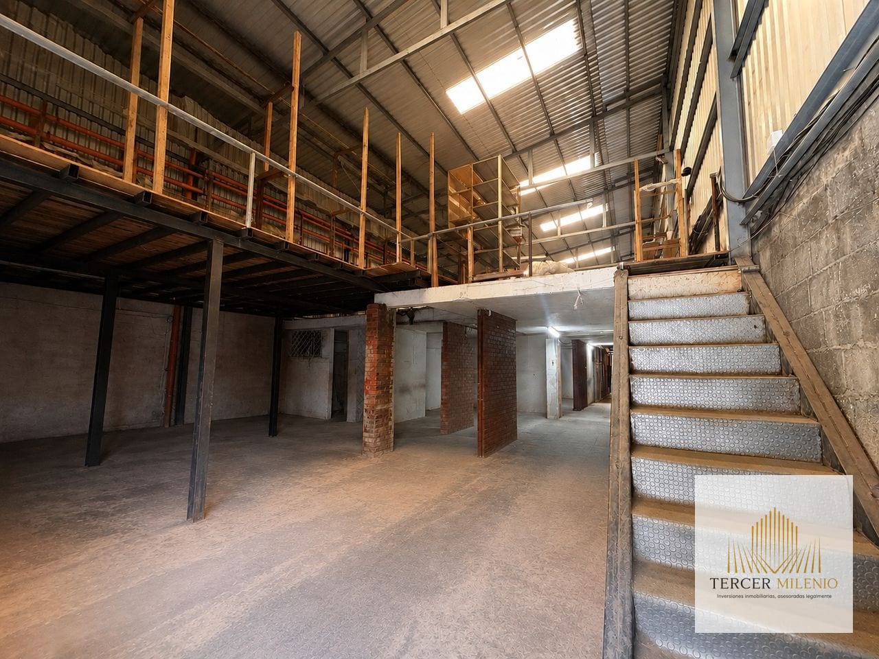 Ofi-bodega de 800 m² z.9 — Bodega / Ofibodega en Alquiler en Zona 9, Guatemala, Ciudad — foto 1 de 6