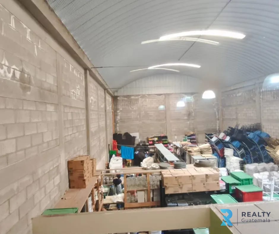 RENTO Bodega Carretera a El Salvador, Km. 13.5 Colonia San Joaquín Los Pinos, Santa Catarina Pinula — Bodega / Ofibodega en Alquiler en Carretera a El Salvador, Guatemala, Ciudad — foto 4 de 17