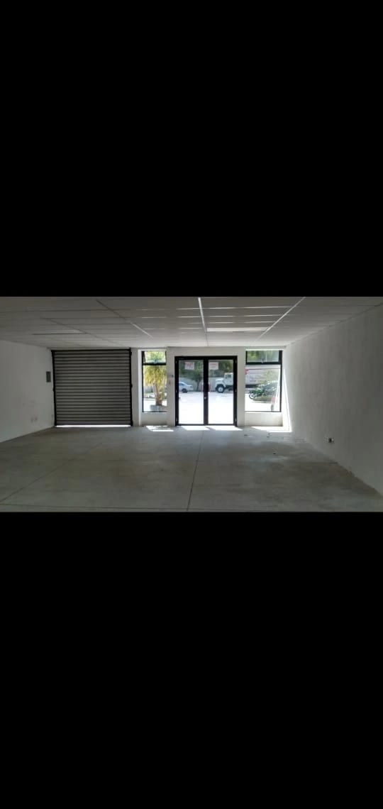 BODEGA -OFIESPACIO- EN ALQUILER EN ZONA 18 CONDOMINIO INTERBODEGAS — Bodega / Ofibodega en Alquiler en Zona 18, Guatemala, Ciudad — foto 4 de 7