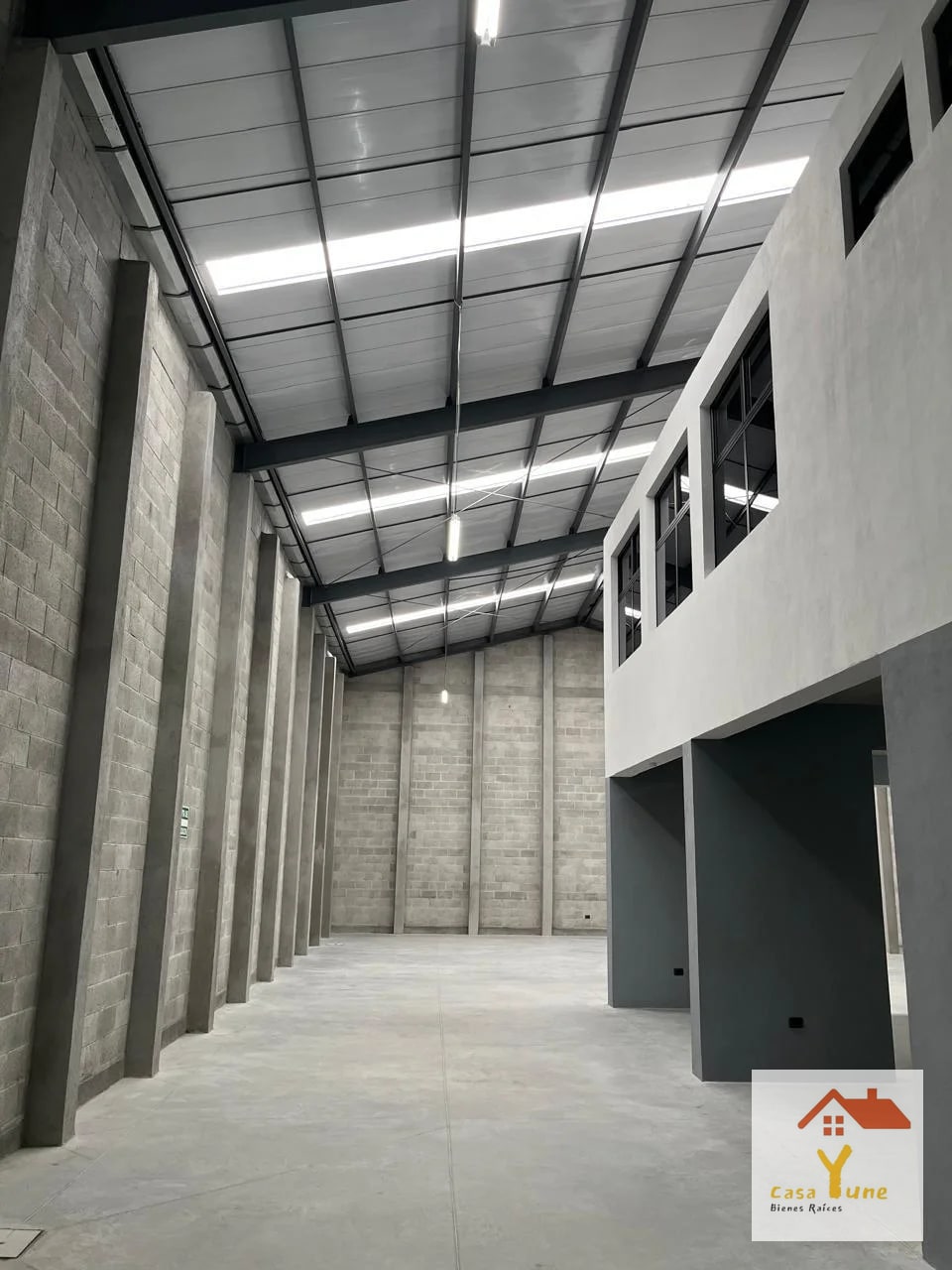 Bodega en alquiler Chimaltenango — Bodega / Ofibodega en Alquiler en Chimaltenango, Chimaltenango — foto 8 de 10