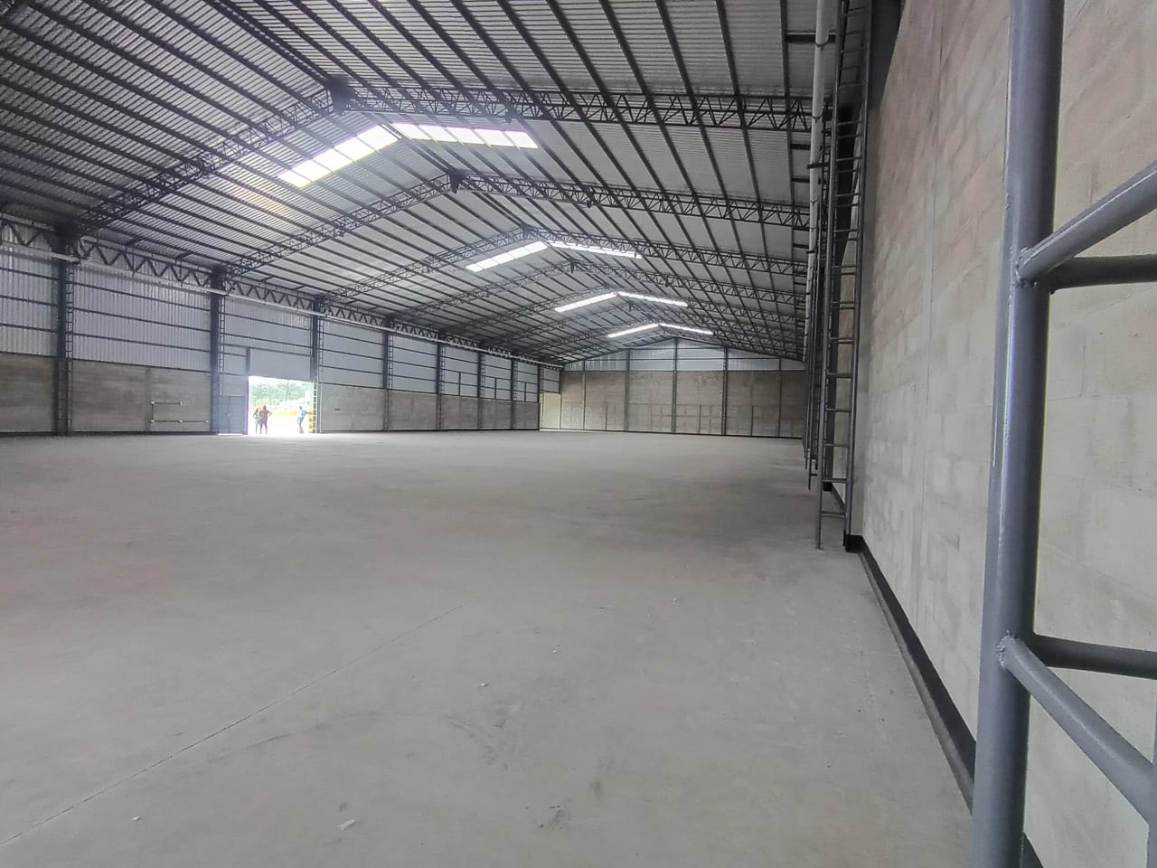 Bodega Industrial de 1,740 m² | Estratégica en Zona 10, San Andrés Itzapa Chimaltenango — Bodega / Ofibodega en Alquiler en San Andrés Itzapa, Chimaltenango — foto 11 de 17
