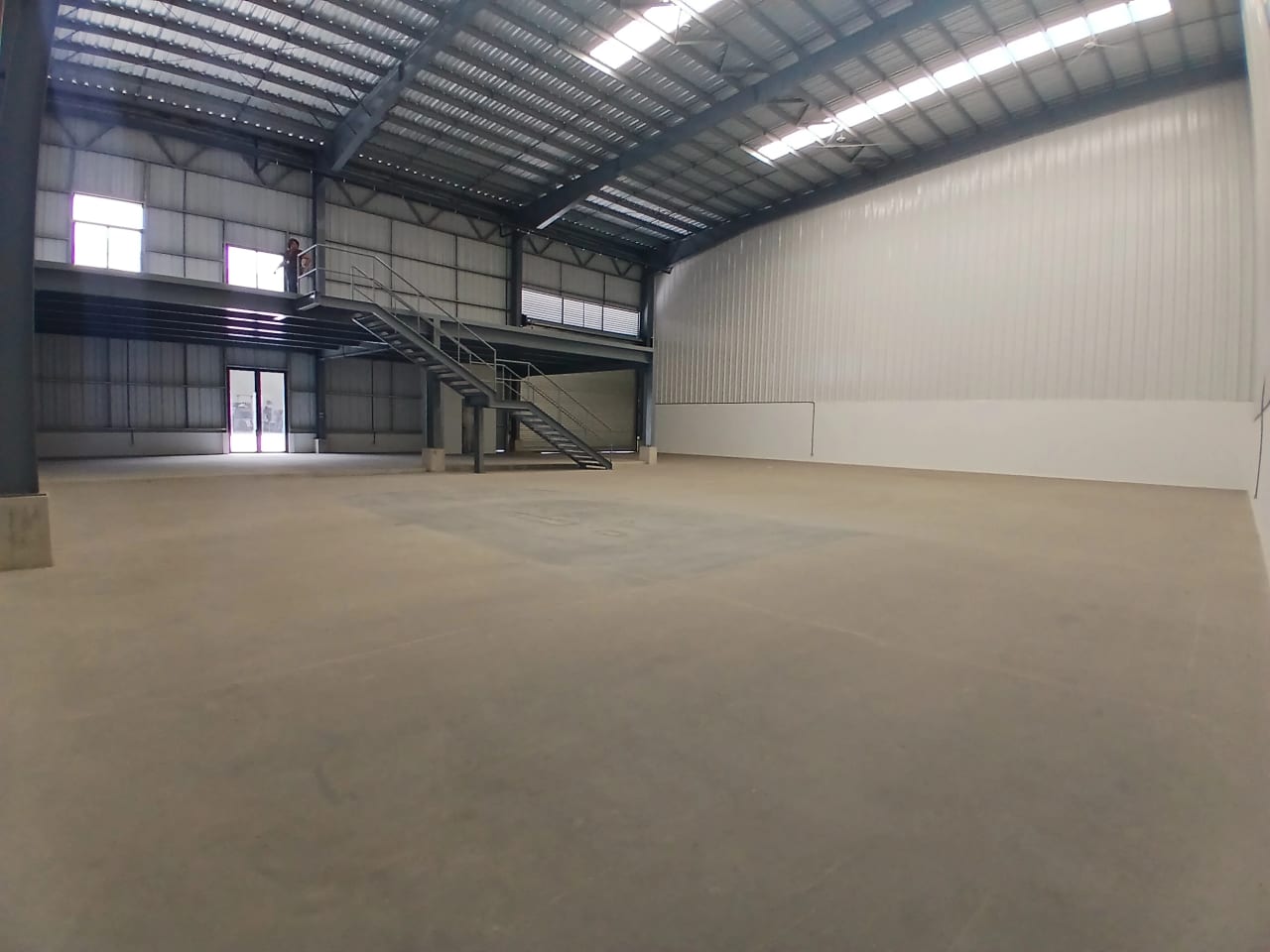 EN RENTA: Bodega Industrial – Complejo GAMMA — Bodega / Ofibodega en Alquiler en Amatitlán, Guatemala, Ciudad — foto 4 de 9