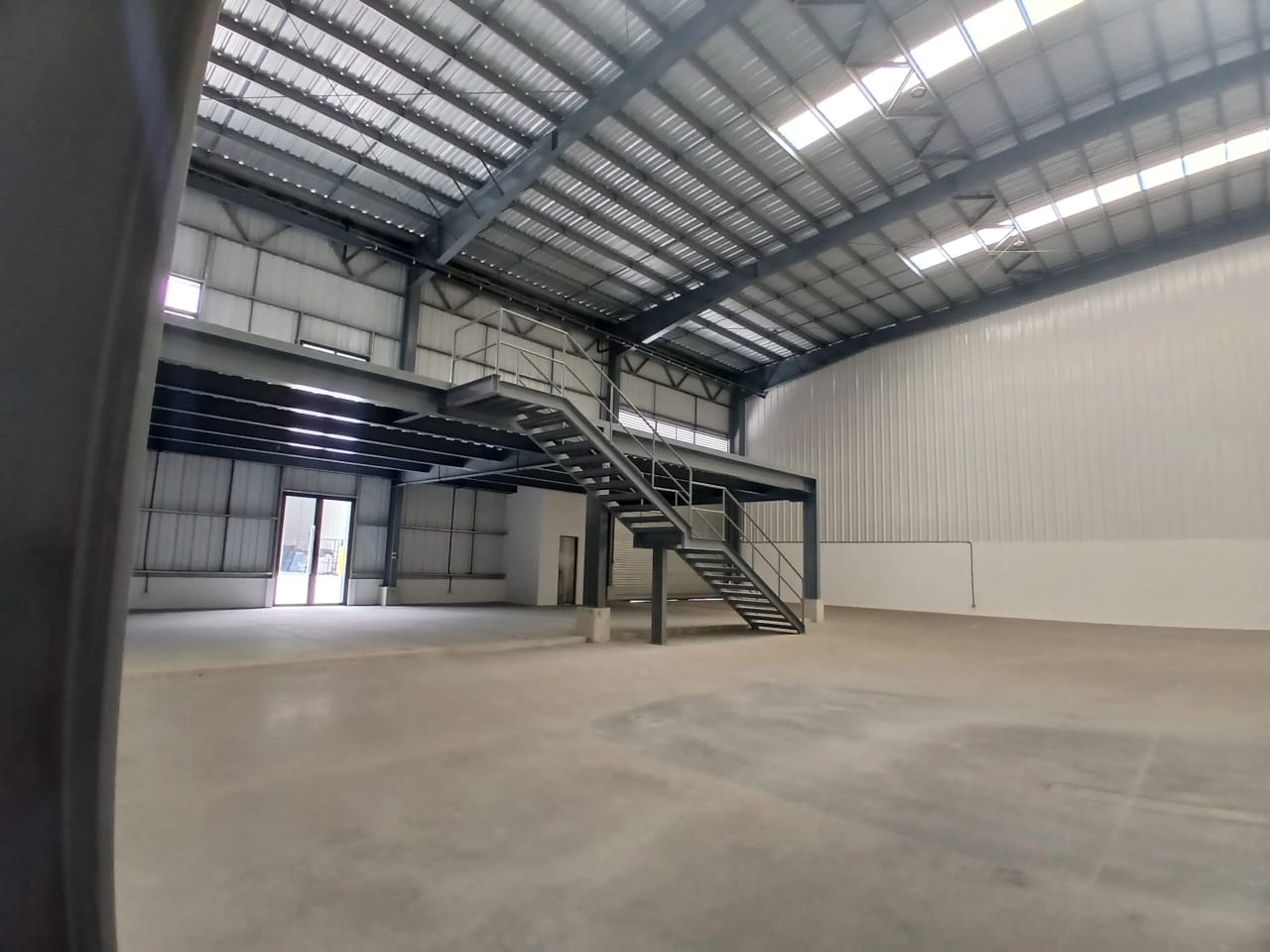 EN RENTA: Bodega Industrial – Complejo GAMMA — Bodega / Ofibodega en Alquiler en Amatitlán, Guatemala, Ciudad — foto 5 de 9