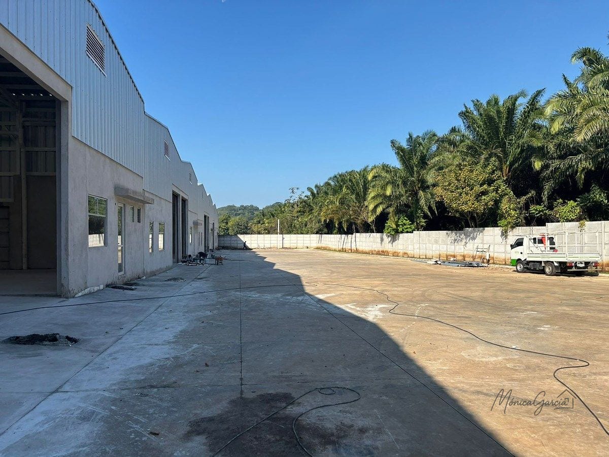 ¡Estrena Bodega! Complejo Logístico Exclusivo en Cocales — Bodega / Ofibodega en Alquiler en Mazatenango, Suchitepéquez — foto 3 de 6