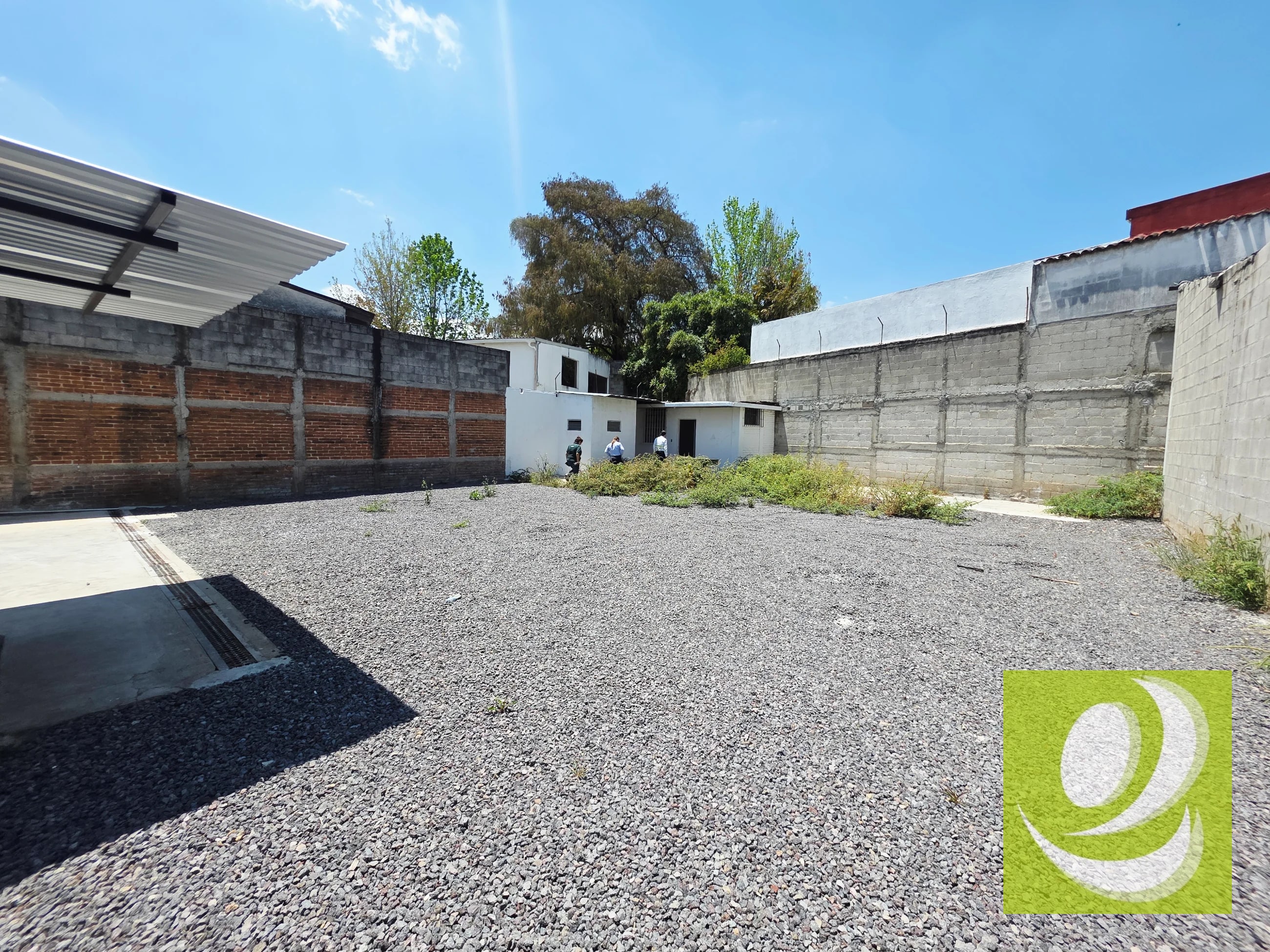 Alquilo-RENTO bodega en zona 11 - 11