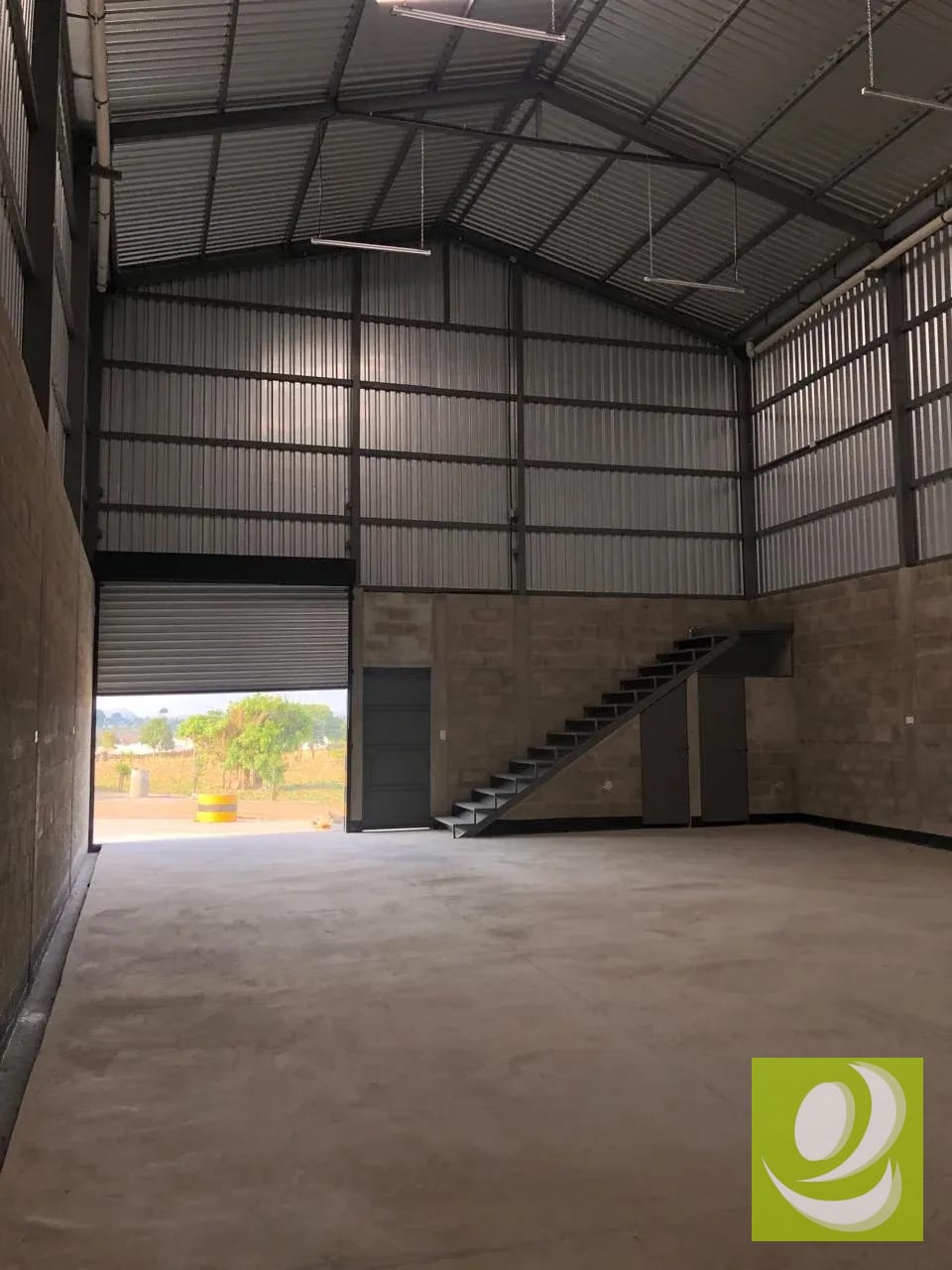🚛 BODEGA INDUSTRIAL NUEVA EN RENTA | UBICACIÓN ESTRATÉGICA EN EL NUEVO CORREDOR INDUSTRIAL DE CHIMALTENANGO — Bodega / Ofibodega en Alquiler en San Andrés Itzapa, Chimaltenango — foto 2 de 6