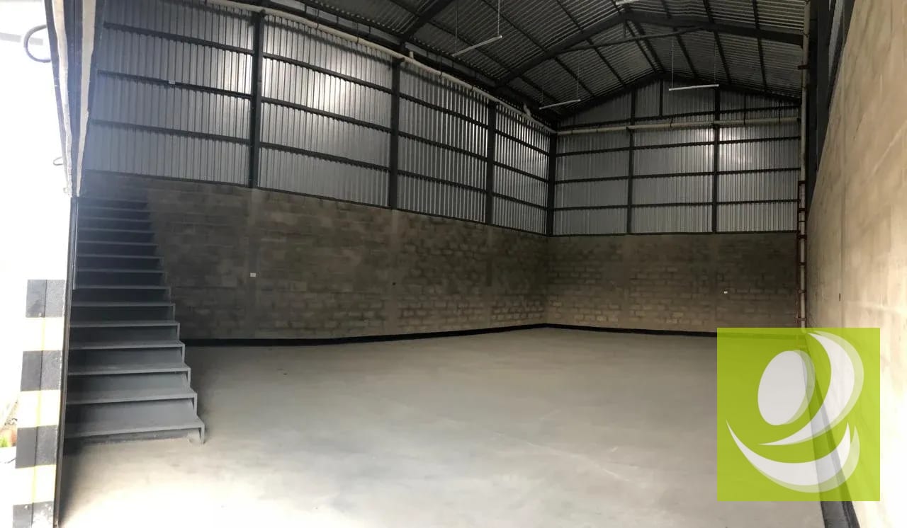 EN ALQUILER BODEGA EN RENTA EN CHIMALTENANGO — Bodega / Ofibodega en Alquiler en San Andrés Itzapa, Chimaltenango — foto 2 de 5