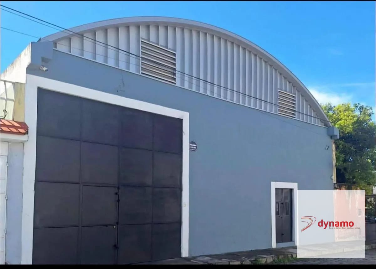Bodega en Renta de 320 m² cerca de Calzada Roosevelt — Bodega / Ofibodega en Alquiler en Zona 3 Mixco, Guatemala, Ciudad — foto 1 de 2