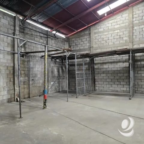 ¡¡¡Ofi-bodega en Terreno Amplio y Comercial sobre Bulevar El Caminero — Bodega / Ofibodega en Alquiler en Zona 6 Mixco, Guatemala, Ciudad — foto 5 de 17