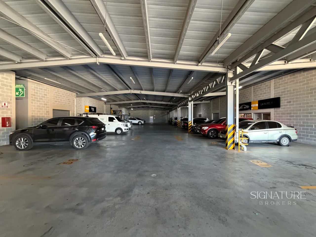 Ofibodega en Renta - Distribodegas 5, Parque Industrial Las Tunas, El Naranjo, Mixco Z.4 — Bodega / Ofibodega en Alquiler en Zona 4 Mixco, Guatemala, Ciudad — foto 10 de 10
