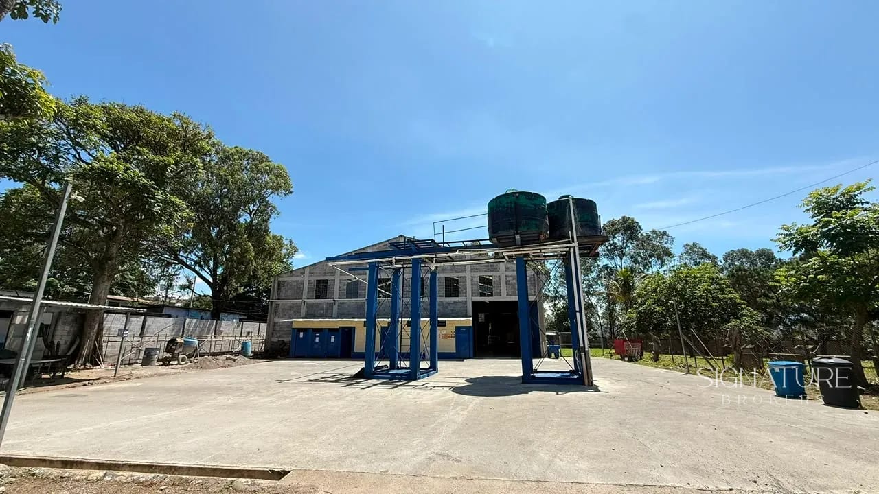 Bodega en Renta villa Nueva zona 5 - a 9 Minutos de la VAS — Bodega / Ofibodega en Alquiler en Mayan Golf, Villa Nueva, Guatemala, Ciudad — foto 1 de 11