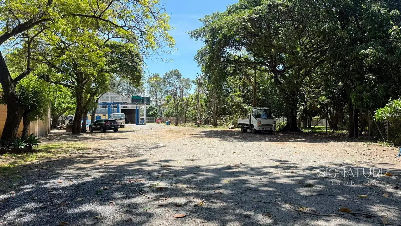 Bodega en Renta villa Nueva zona 5 - a 9 Minutos de la VAS — Bodega / Ofibodega en Alquiler en Mayan Golf, Villa Nueva, Guatemala, Ciudad — foto 10 de 11