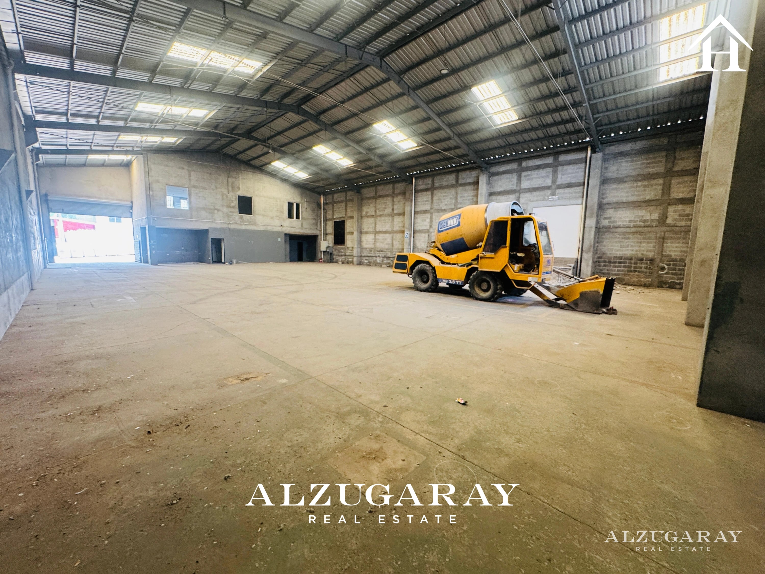 OFIBODEGA CON MULTIPLES ACCESOS - 815 MT2 / PARQUE INDUSTRIAL, AMATITLÁN — Bodega / Ofibodega en Alquiler en Amatitlán, Guatemala, Ciudad — foto 2 de 10