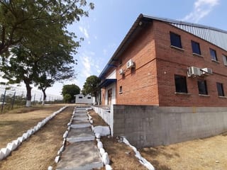 ALQUILER BODEGA EN Km. 133.5 Río Hondo, Zacapa (Bodega 3) — Bodega / Ofibodega en Alquiler en Rio Hondo, Zacapa — miniatura 8 de 9