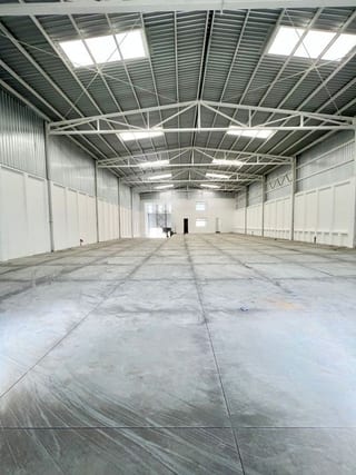 BODEGA EN NARANJO ZONA 4 DE MIXCO ZONA EMPRESARIAL NARANJO  — Bodega / Ofibodega en Alquiler en Zona 4 Mixco, Guatemala, Ciudad — miniatura 2 de 7
