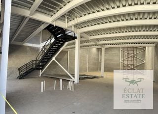 Ofibodega en Construcción en Venta en Carretera a San José Pinula, Km 18.5: Ideal para Empresas que Buscan un Espacio Funcional y Estratégico para su Operación. ¡Aprovecha esta Oportunidad para Crecer tu Negocio! — Bodega / Ofibodega en Venta en San José Pinula, Guatemala, Ciudad — miniatura 2 de 5