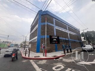 Renta de Edificio Ideal Bodegas Industra o Comercio — Bodega / Ofibodega en Alquiler en Zona 12, Guatemala, Ciudad — miniatura 2 de 5