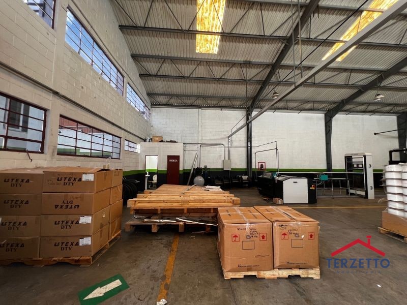BODEGA ZONA 13 - 8