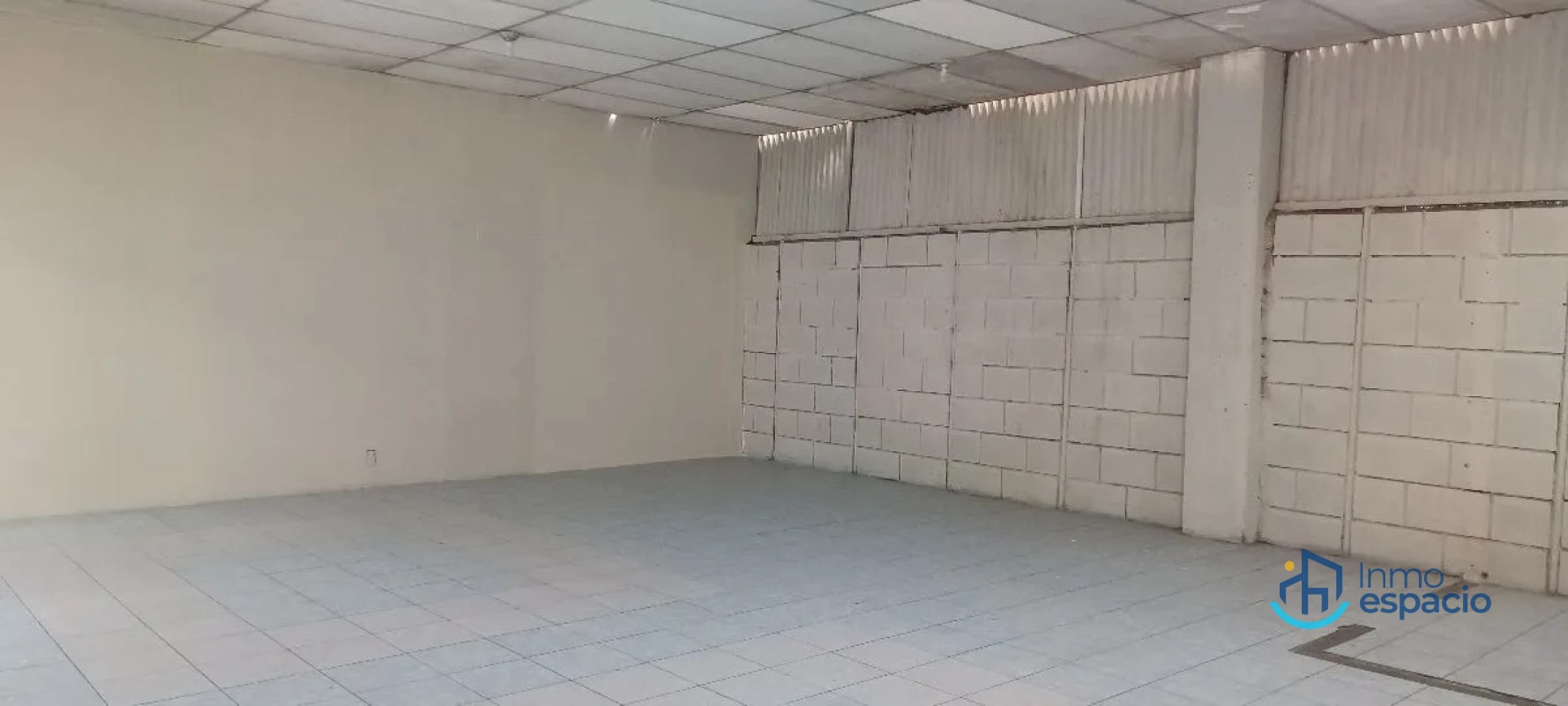 Bodega y/o Espacio comercial en Renta Xela — Bodega / Ofibodega en Alquiler en Quetzaltenango, Quetzaltenango — foto 8 de 10