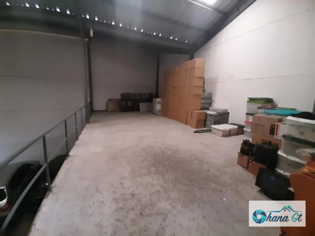 OFIBODEGA EN VENTA ZONA 11, EXCELENTE UBICACION - 4