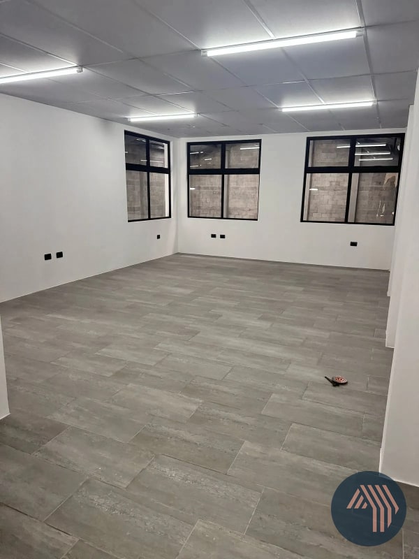 ALQUILER DE OFIBODEGA PARA ESTRENAR - EMPRESARIAL CHIMALTENANGO - 5