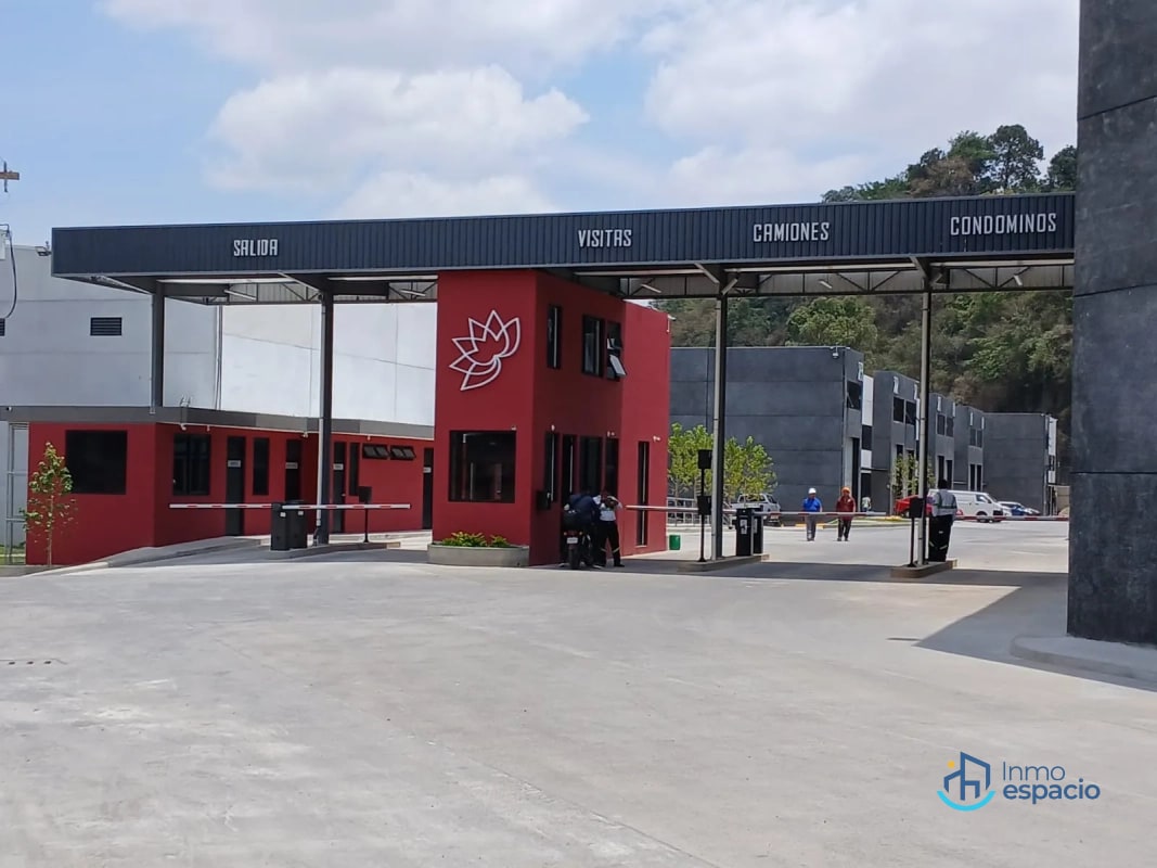 Bodega en Renta, zona 18-Ofibodegas Bouganbilias - 1