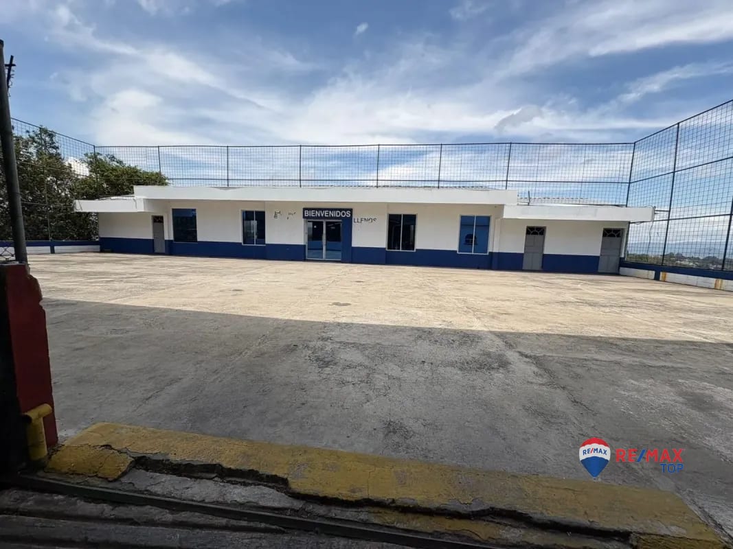 ZONA 8, BODEGA EN SAN CRISTÓBAL 4,200 MTS l AMBIENTES AMPLIOS — Bodega / Ofibodega en Alquiler en Zona 8 Mixco, Guatemala, Ciudad — foto 2 de 6