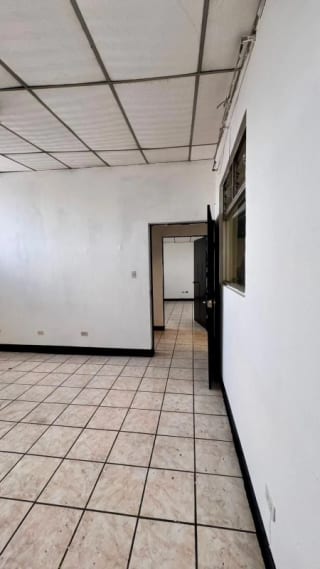Alquiler Bodega, Calzada Roosevelt — Bodega / Ofibodega en Alquiler en Zona 11, Guatemala, Ciudad — miniatura 4 de 10