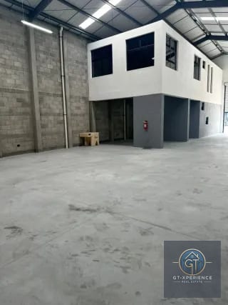 Bodega en renta en Chimaltenango — Bodega / Ofibodega en Alquiler en Chimaltenango, Chimaltenango — miniatura 8 de 8