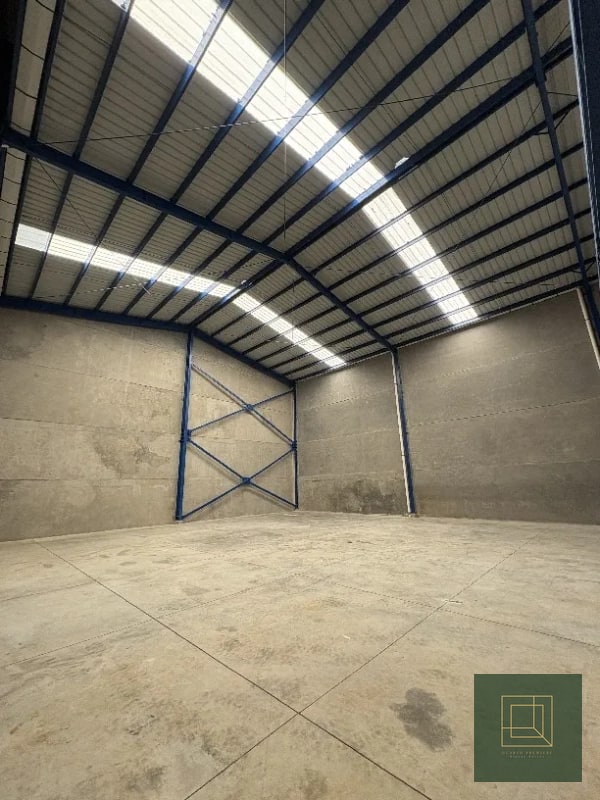 Ofibodega en renta km 16 - 3