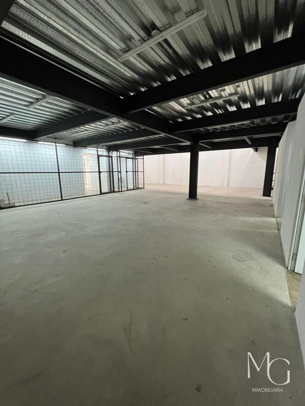 Venta/Renta BODEGA ZONA 13 - 6