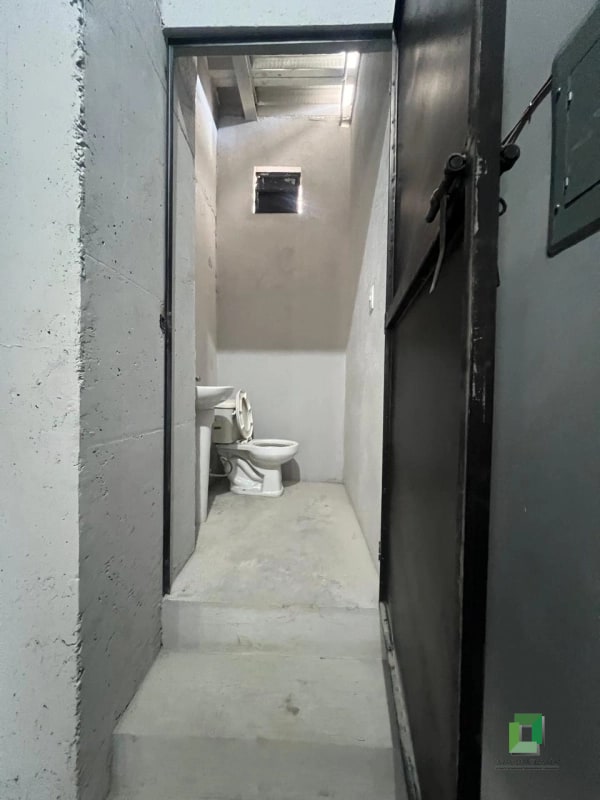 Bodega zona 1 - 5