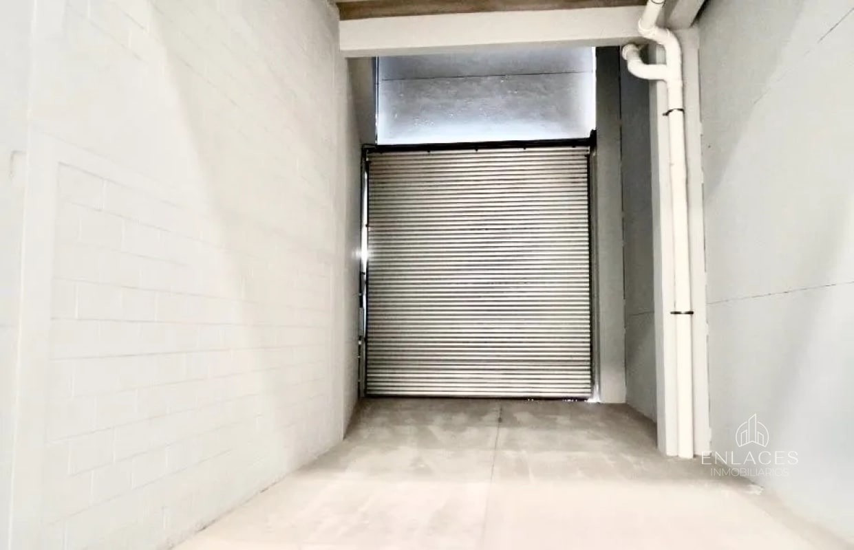 Zona 4 de Mixco • Ofibodega en Renta • Condominio Zona de Negocios San Nicolás - 13