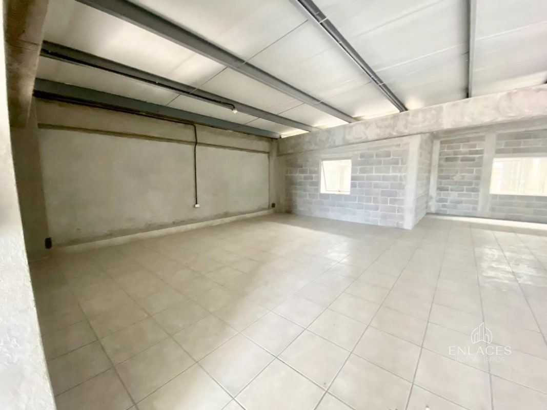 Zona 4 de Mixco • Ofibodega en Renta • Condominio Zona de Negocios San Nicolás - 10