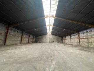 SE RENTA BODEGA INDEPENDIENTE EN EL NARANJO — Bodega / Ofibodega en Alquiler en Condado Naranjo, Zona 4 Mixco, Guatemala, Ciudad — miniatura 1 de 2