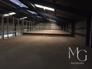 BODEGA EN VENTA – AV. HINCAPIÉ, ZONA 13 — Bodega / Ofibodega en Venta en Zona 13, Guatemala, Ciudad — miniatura 1 de 7