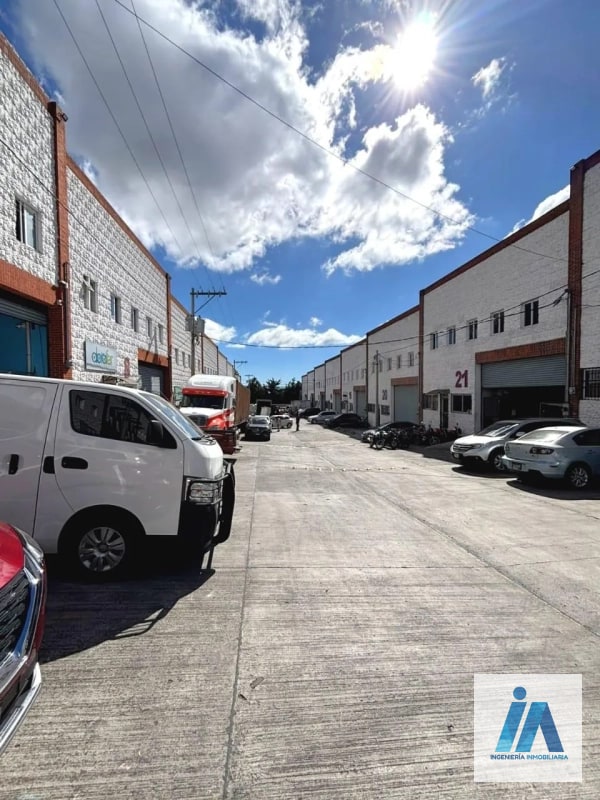 OFIBODEGA EN VENTA – 📍Mixco, Sector Industrial | Proyecto en desarrollo - 2