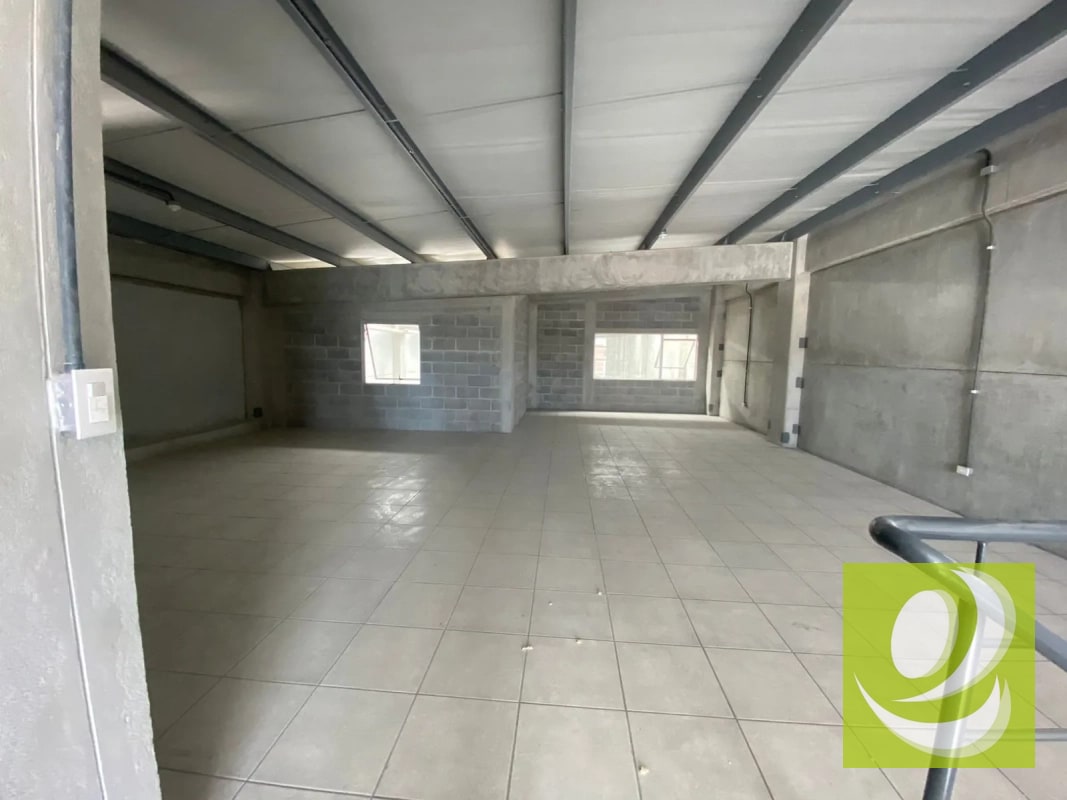 Ofibodega en Renta Zona 4 Mixco - 3