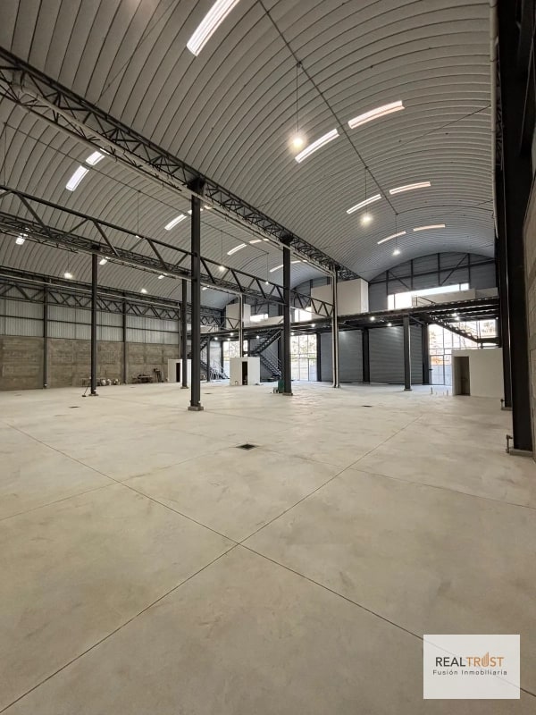 OFIBODEGA EN VENTA VILLA NUEVA - 12