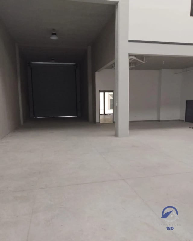 Ofibodegas en renta al final de la Calzada Roosevelt - 5