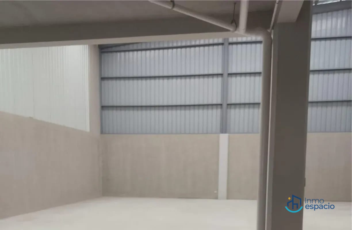 Ofibodega en renta al finalizar Calzada Roosvelt — Bodega / Ofibodega en Alquiler en Zona 2 Mixco, Guatemala, Ciudad — foto 10 de 17