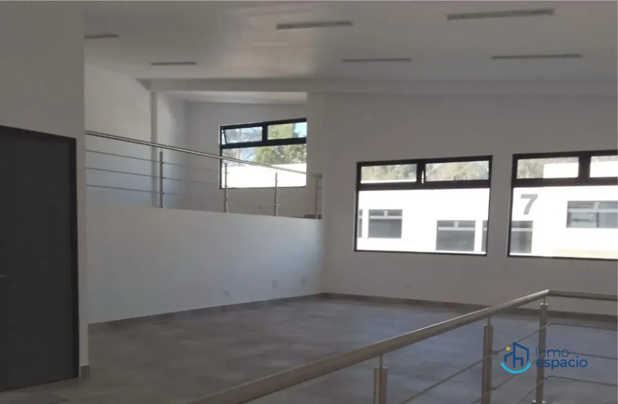 Ofibodega en renta al finalizar Calzada Roosvelt — Bodega / Ofibodega en Alquiler en Zona 2 Mixco, Guatemala, Ciudad — foto 3 de 17
