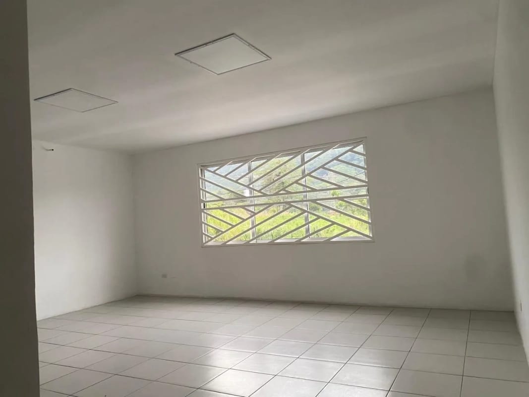 BODEGAS EN VENTA ESCUINTLA  798M2 — Bodega / Ofibodega en Venta en Palín, Escuintla — foto 3 de 11