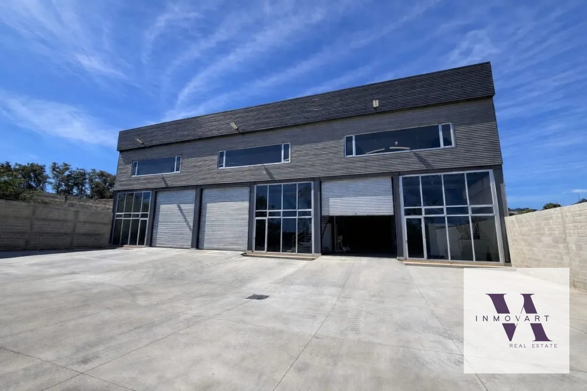 Bodega en Venta Villa Nueva a 1 minuto VAS — Bodega / Ofibodega en Venta en Mayan Golf, Villa Nueva, Guatemala, Ciudad — foto 1 de 4