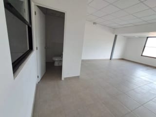 OFIBODEGA EN RENTA EN EL NARANJO FB — Bodega / Ofibodega en Alquiler en Condado Naranjo, Zona 4 Mixco, Guatemala, Ciudad — miniatura 4 de 10