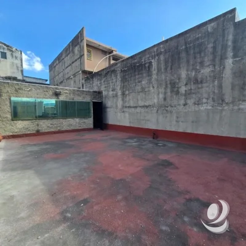 Edificio y Bodega en Renta Zona 12 sobre Aguilar Batres - 3