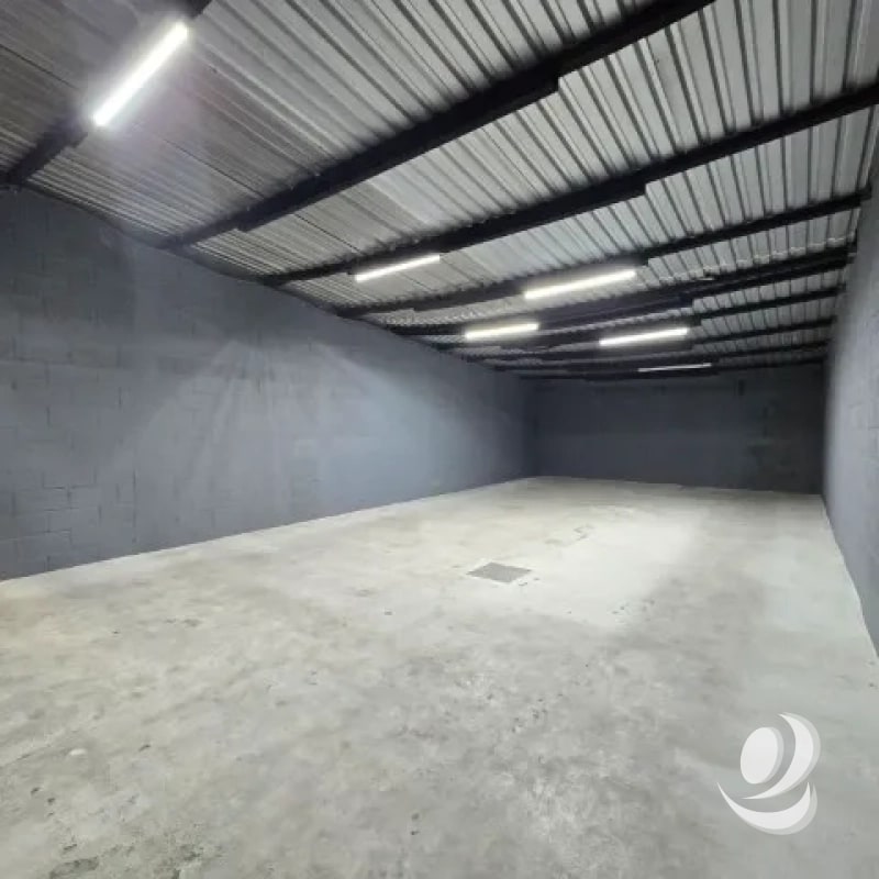 ¡¡¡Edificio y Bodega en Renta Zona 12 sobre Calzada Aguilar Batres!!! - 13